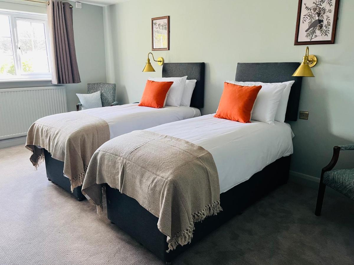 The New Inn Heckfield Hook  Ngoại thất bức ảnh